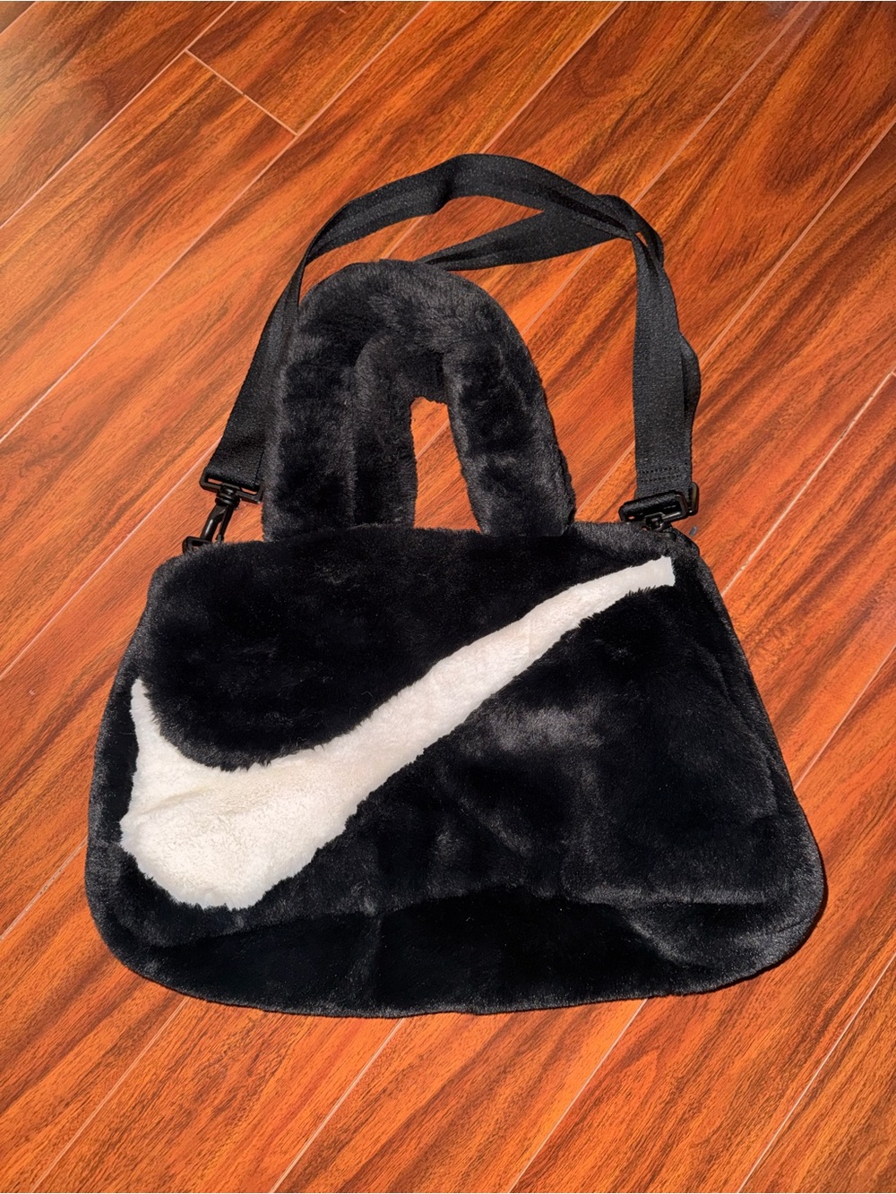 Nike Black Faux Fur Shoulder Bag with White Swoosh Accent - Picture 3 of 4